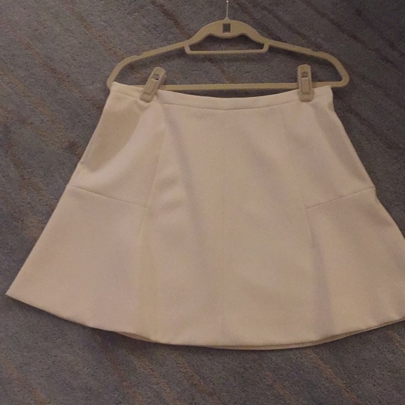 I. Crew collection ivory skirt - Picture 1 of 2